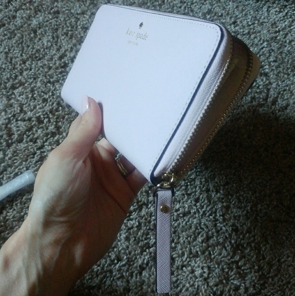 { kate spade } Mikas Pond Lacey Wallet - Picture 4 of 8